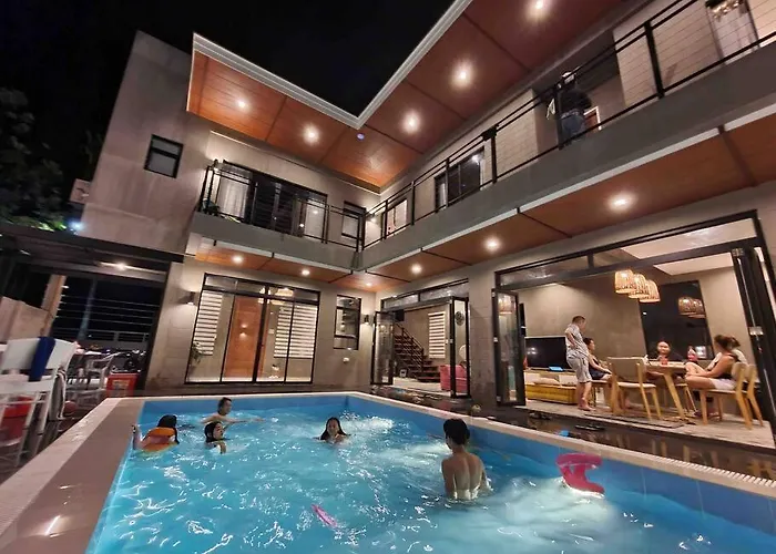 Isla 2 Luxury Pool Near With Karaoke Video Games Barbecue Villa